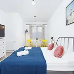 Premium Apartment Ludwinowska Kraków by Renters