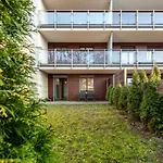 Premium Apartment Ludwinowska Kraków by Renters